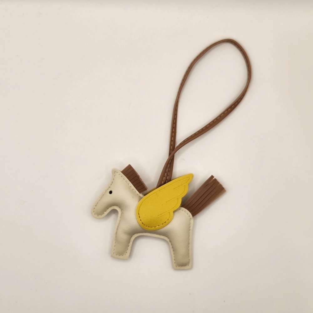 Cream Yellow Winged Horse Bag Charm Decorative Equestrian Accessory Faux Leather